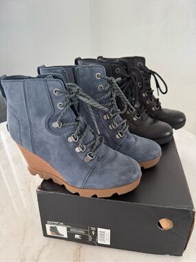 Sorel Women's 2 pairs of Joan Uptown Lace-Up Wedge Ankle Boots 1 Blue and 1Black